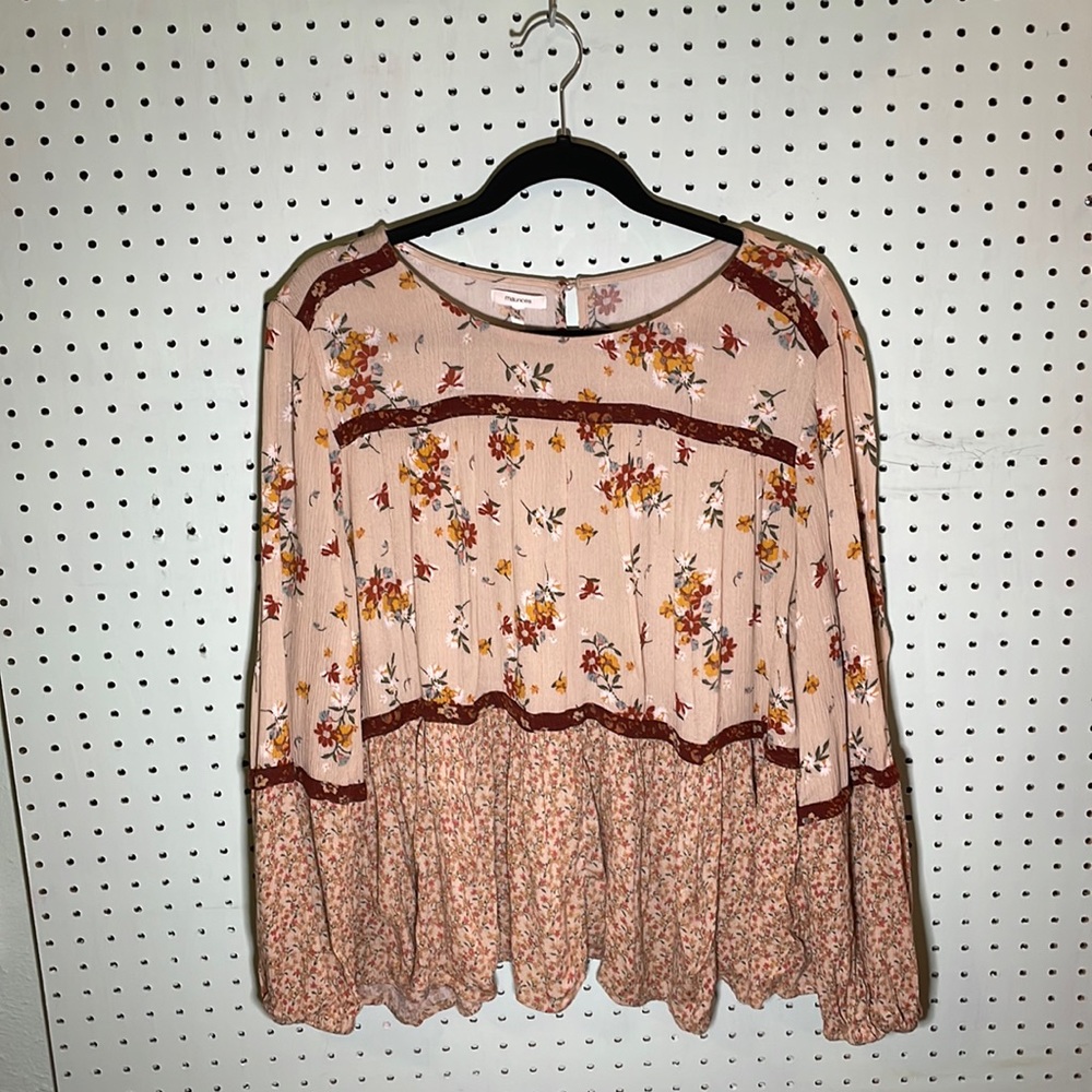 Maurice’s 1x Peasant blouse